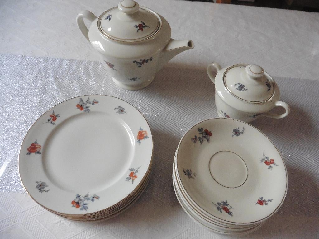 Set van verschillende stukken vintage Zwitsers serviesgoed, Antiek en Kunst, Ophalen