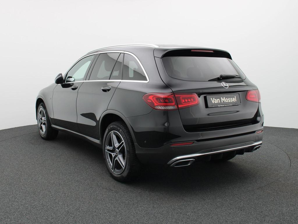 Mercedes-Benz GLC 300 e AMG LINE + LEDER + BURMESTER + LED +, Electronic Stability Program (ESP), Entreprise, 2000 kg, 5 portes