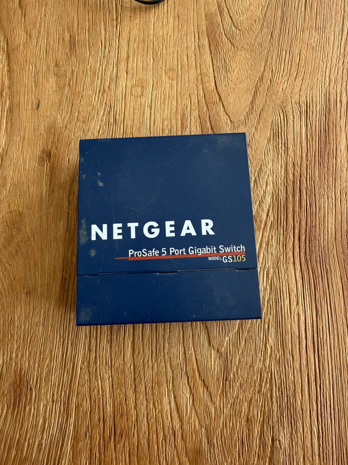 Netgear GS105, Computers en Software, Netwerk switches, Ophalen of Verzenden, Gebruikt