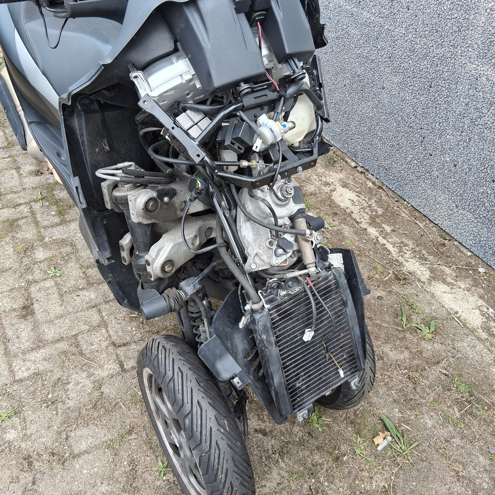 piaggio mp3 500 lt 2017 schade, Motos