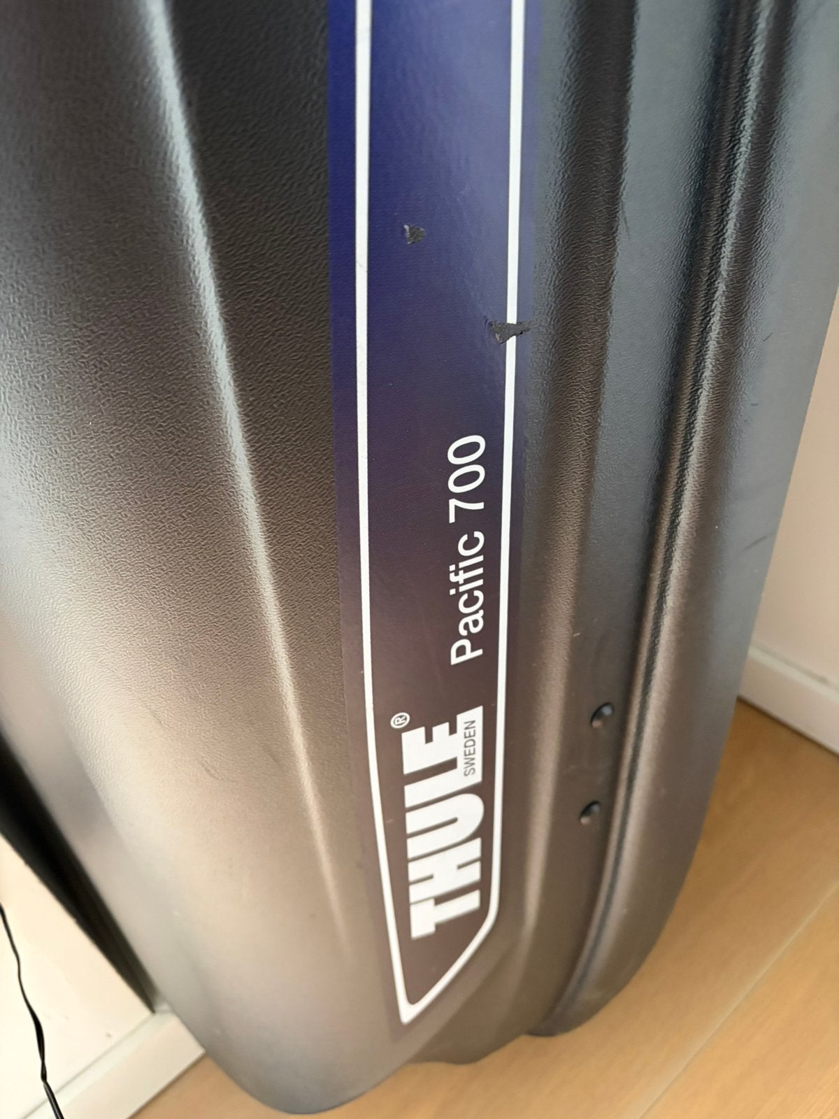 Thule Pacific 700 - dakkoffer, Ophalen, Gebruikt