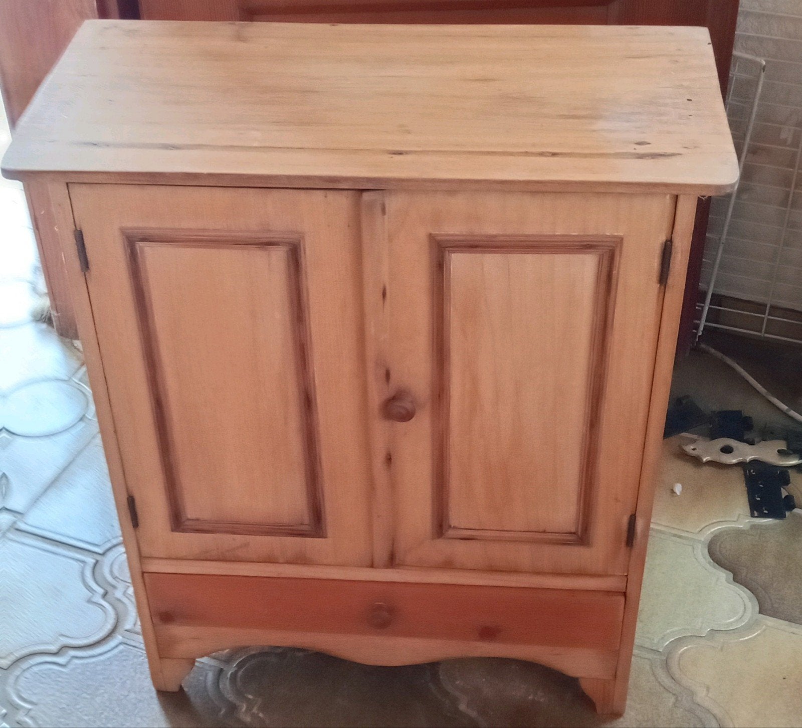 Mini-penderie en bois, Enlèvement
