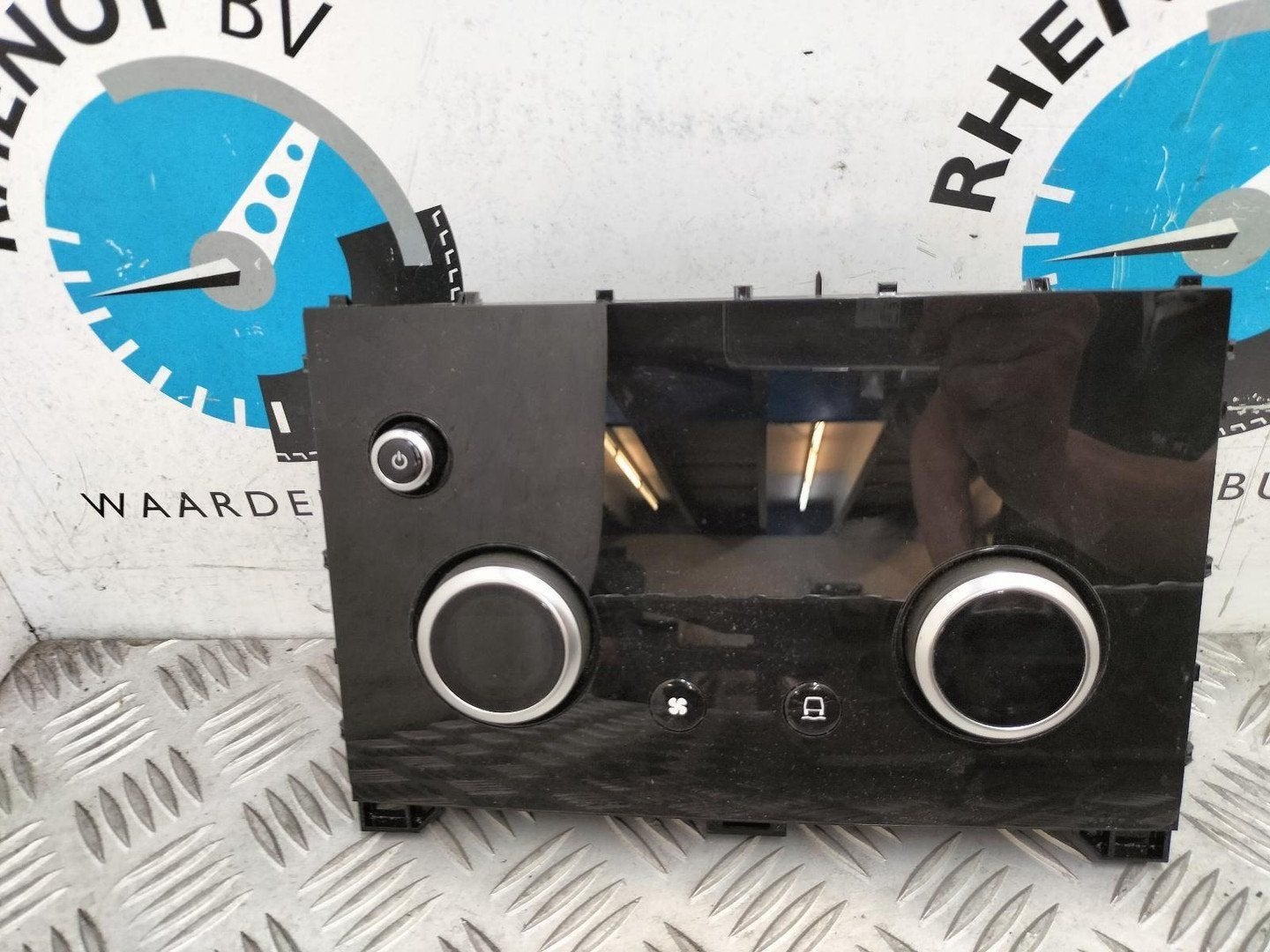 LANDROVER RANGE ROVER EVOQUE 1.5 PETROL HYBRID KACHEL BEDIEN, Ophalen of Verzenden, Gebruikt, Stiba lid