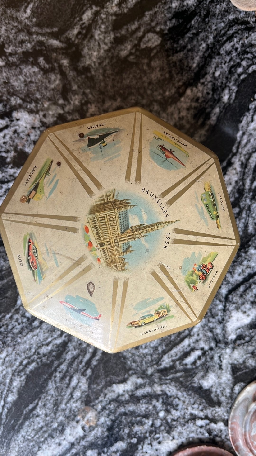 Boite antique Bruxelles 1958, Enlèvement ou Envoi, Utilisé