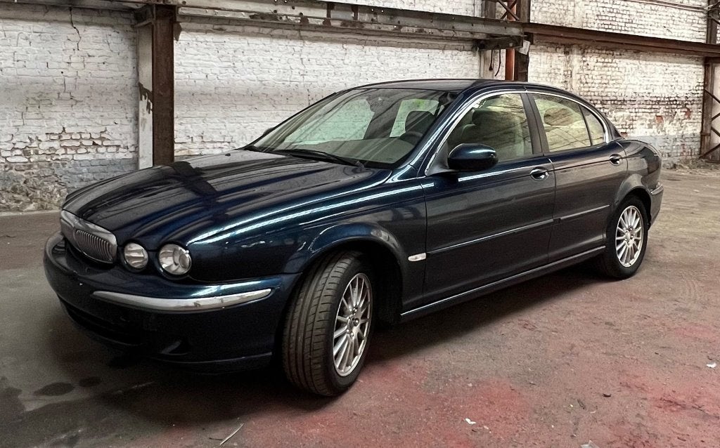 Jaguar X-type  2.5i V6 24v Executive, Auto's, Jaguar, Automaat, Beige, 144 kW, Leder
