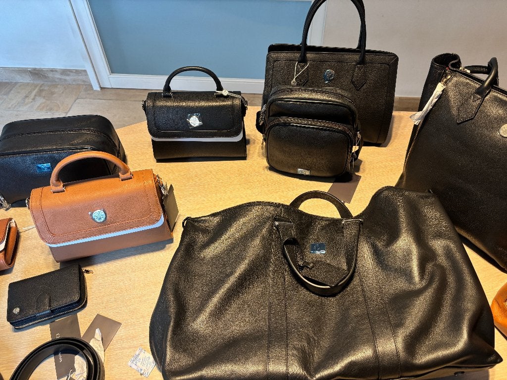 Nieuwe Handtassen en Lederwaren 'Christian Lacroix'  - 14 st, Enlèvement, Sac à main