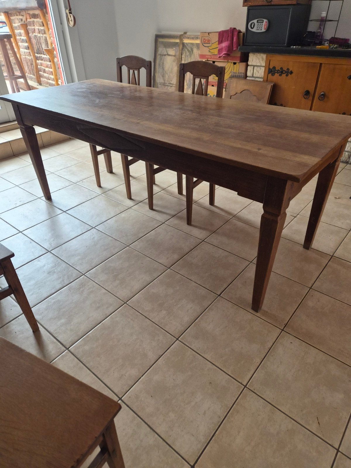 table de salle à manger, Enlèvement
