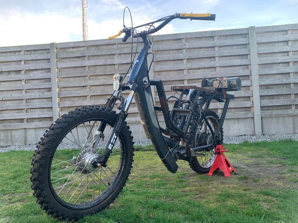 Elektrische brommer ruilen/verkoop, Fietsen en Brommers, Brommers | Crossbrommers, Gebruikt, Ophalen