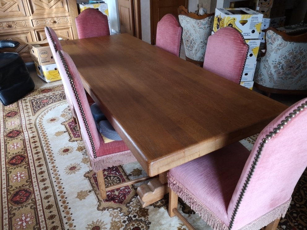 Robuuste, massief eikenhouten tafel, dressoirkast en barkast, Ophalen, Gebruikt, Neo-Vlaamse stijl uit de tweede helft van de 20e eeuw