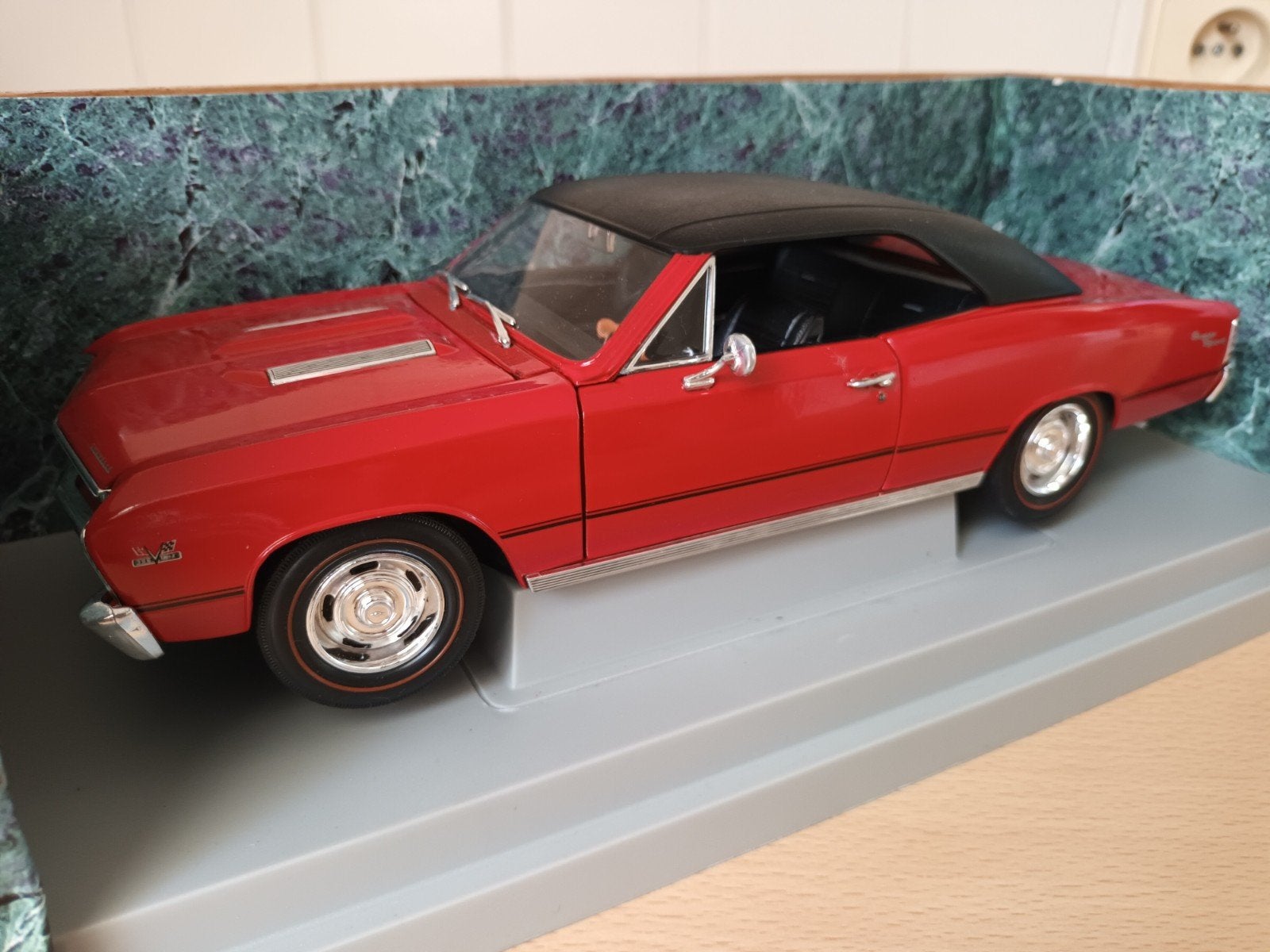 1:18 ERTL Chevelle, Ophalen of Verzenden, Zo goed als nieuw, Auto, ERTL