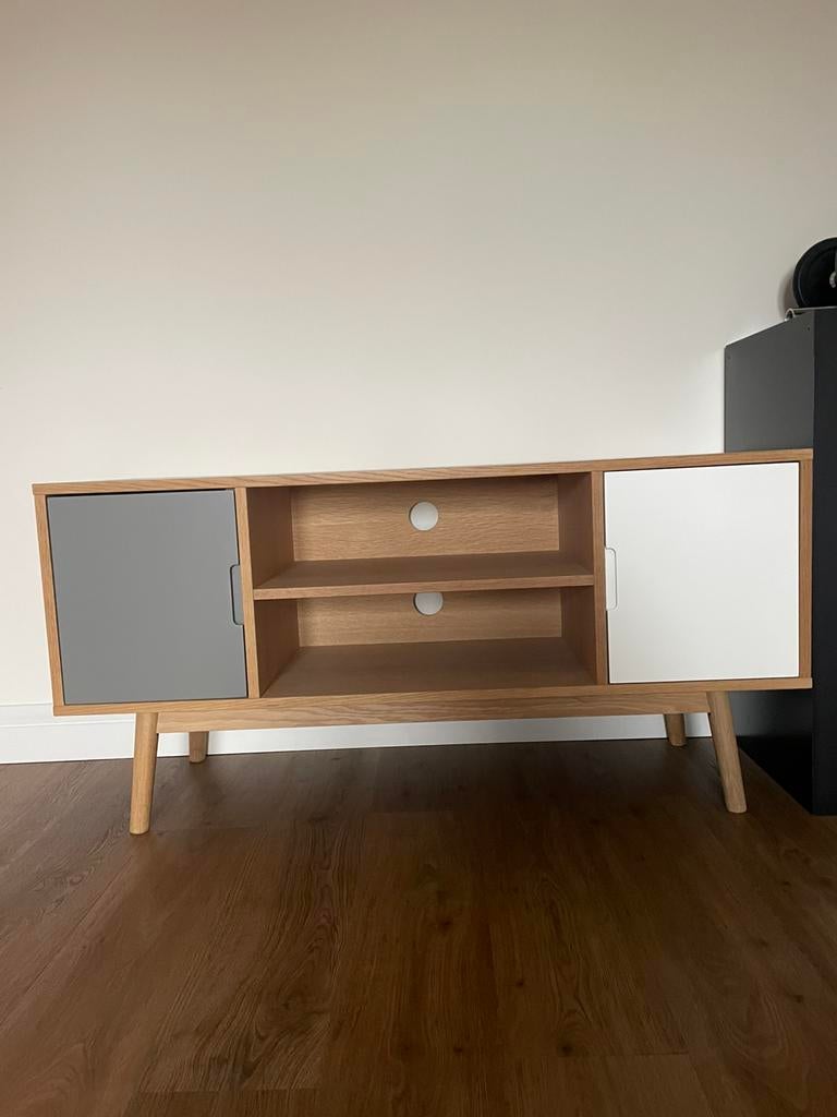 TV-kast, Ophalen, Zo goed als nieuw