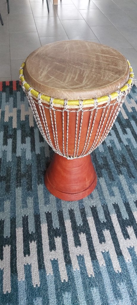 Djembe met tas, Muziek en Instrumenten, Ophalen, Gebruikt, Overige soorten