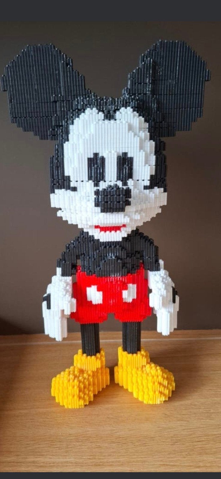 micky mousse, Ophalen