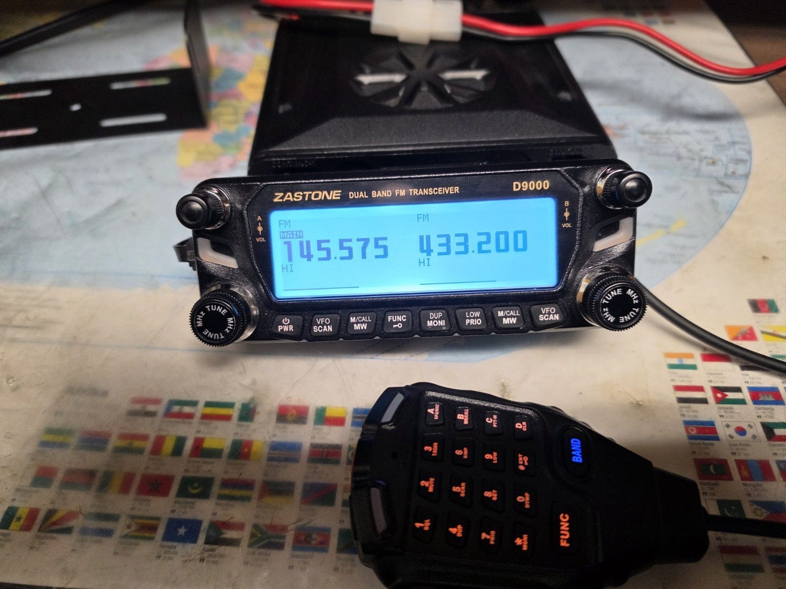 Zastone D 9000, Ophalen of Verzenden, Zo goed als nieuw, Zender en Ontvanger