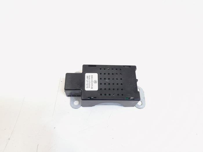 Antenne amplificateur d'un Volkswagen Golf, Autos : Pièces & Accessoires, Électronique & Câbles, Volkswagen, Utilisé, 3 mois de garantie