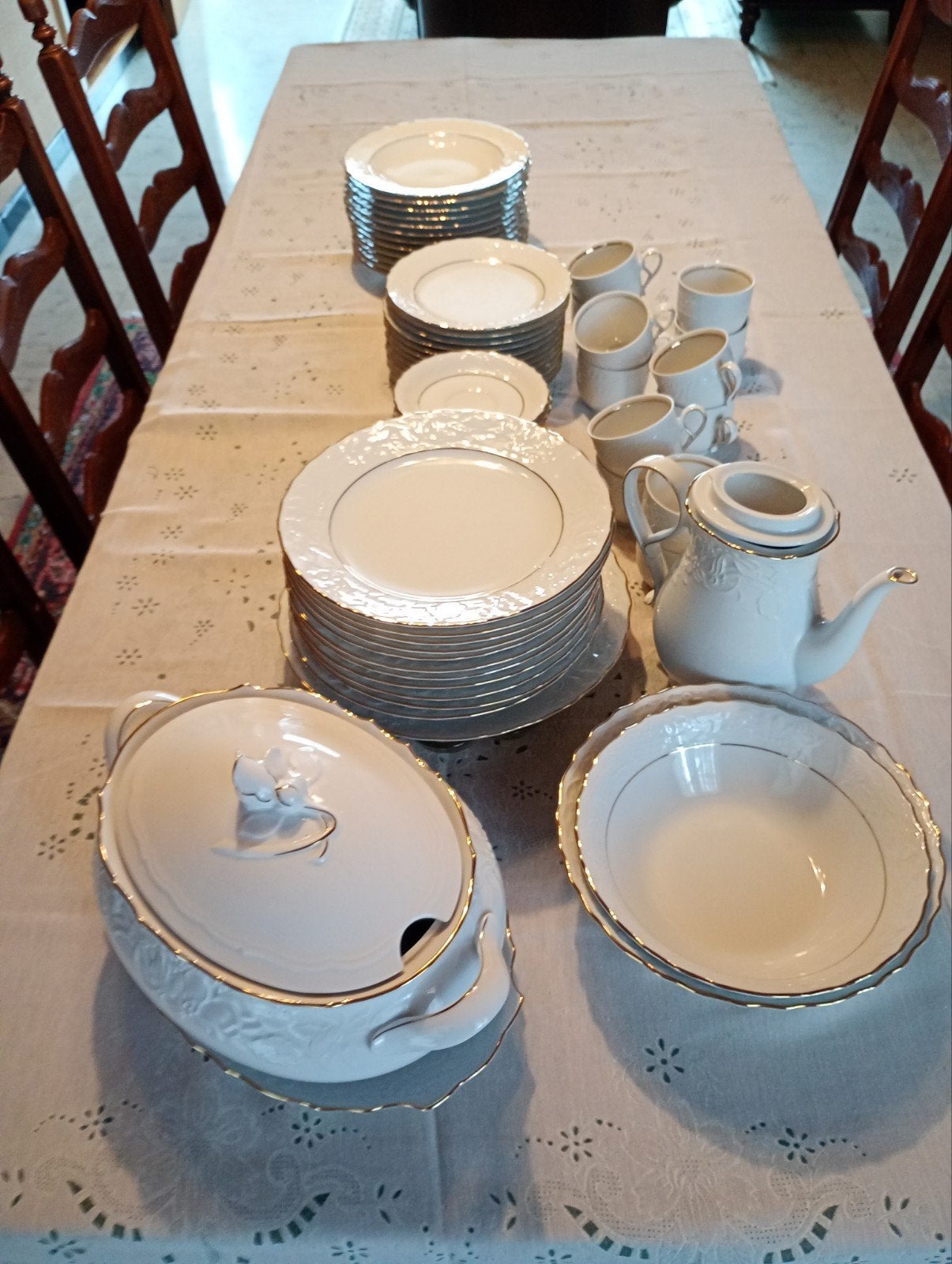 12 delig eet/koffie servies, Antiek en Kunst, Ophalen