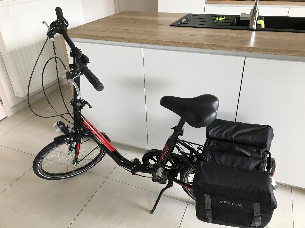 Twee minifietsjes, Fietsen en Brommers, Fietsen | Vouwfietsen, Velgrem, Versnellingen, Zo goed als nieuw, Totaal opvouwbaar
