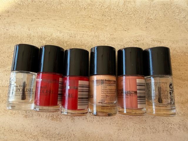Set nagellak (nr4949), Handtassen en Accessoires, Uiterlijk | Cosmetica en Make-up, Ophalen of Verzenden, Zo goed als nieuw, Lippen