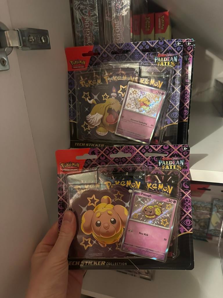 Paldean fates sticker collection, Hobby en Vrije tijd, Ophalen, Zo goed als nieuw, Booster