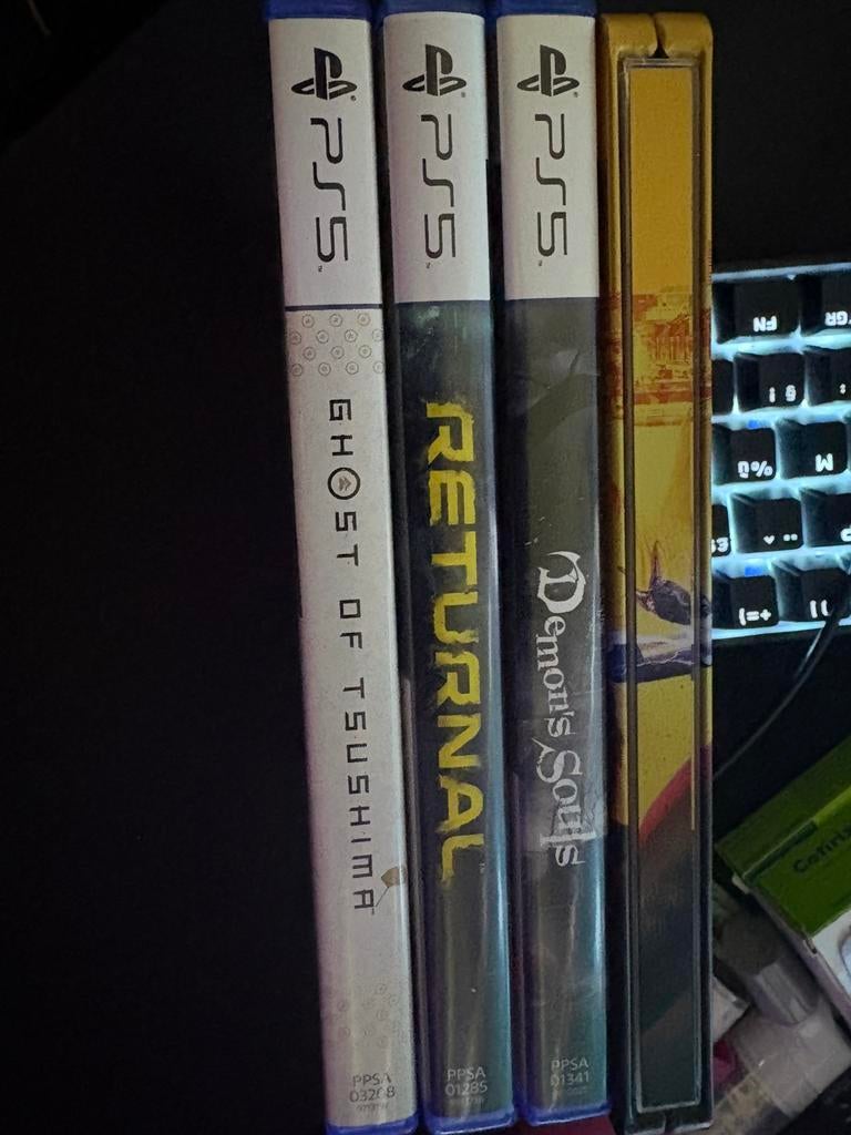 Jeux ps5 ghost of tsushima,returnal,demons souls et yakuza, Games en Spelcomputers, Games | Sony PlayStation 5, 1 speler, Ophalen