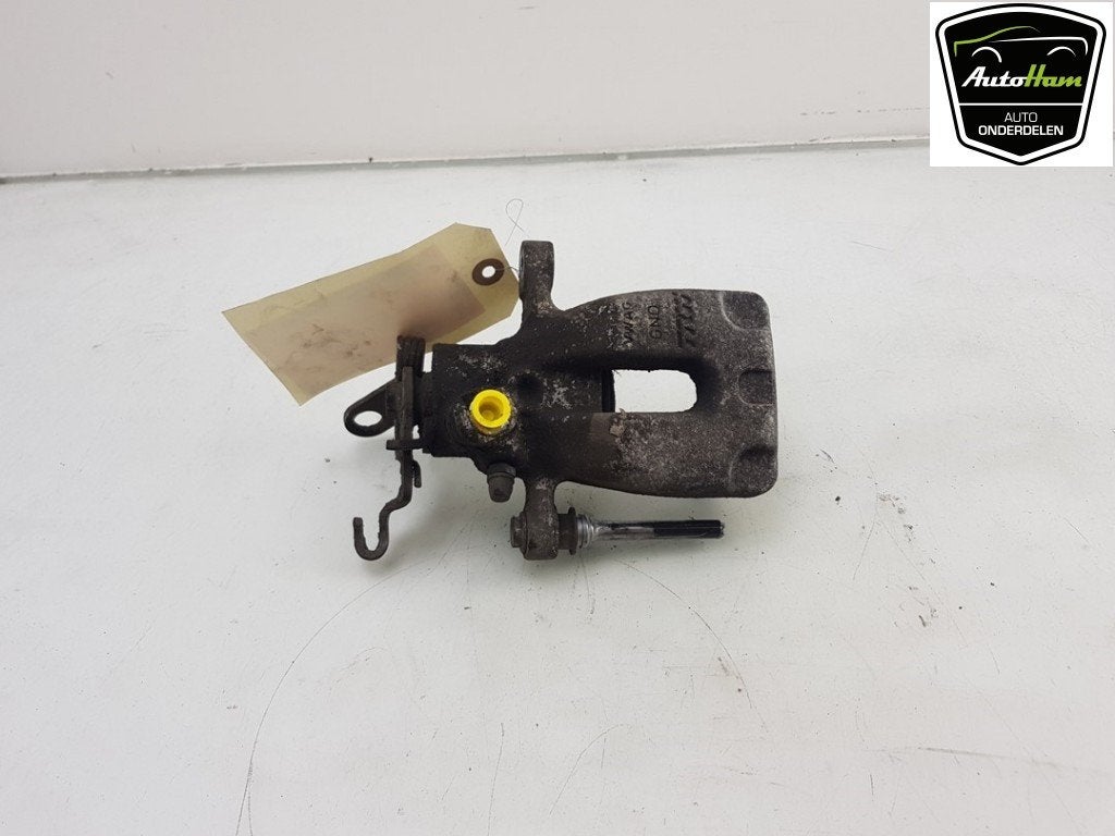 ETRIER DE FREIN ARRIÈRE DROIT Skoda Octavia Combi (5EAC), Utilisé, Skoda