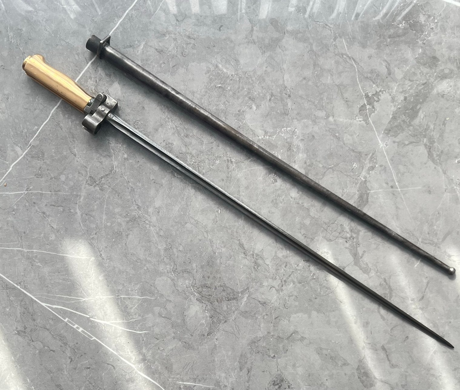 Baïonnette Rosalie Mle 1886/15 avec fourreau - WW1, Collections, Objets militaires | Général, Enlèvement