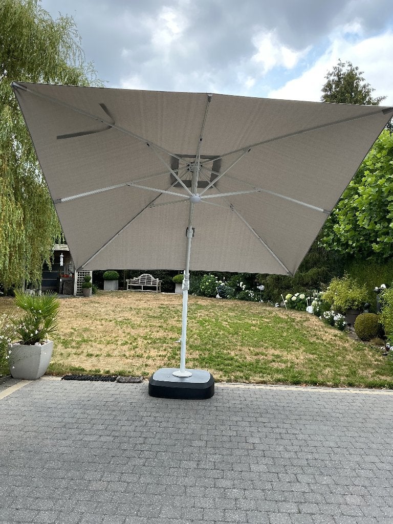 Zweefparasol, Tuin en Terras, Parasols, Ophalen, Verstelbaar, 2 tot 3 meter, Zweefparasol