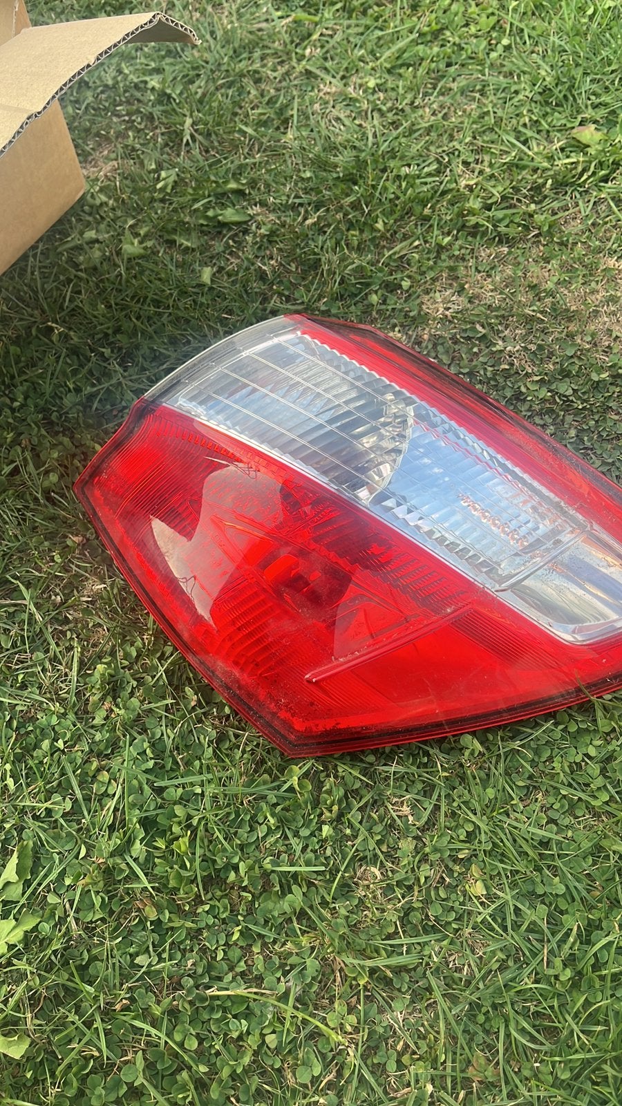 Nissan auto licht, Ophalen, Nissan