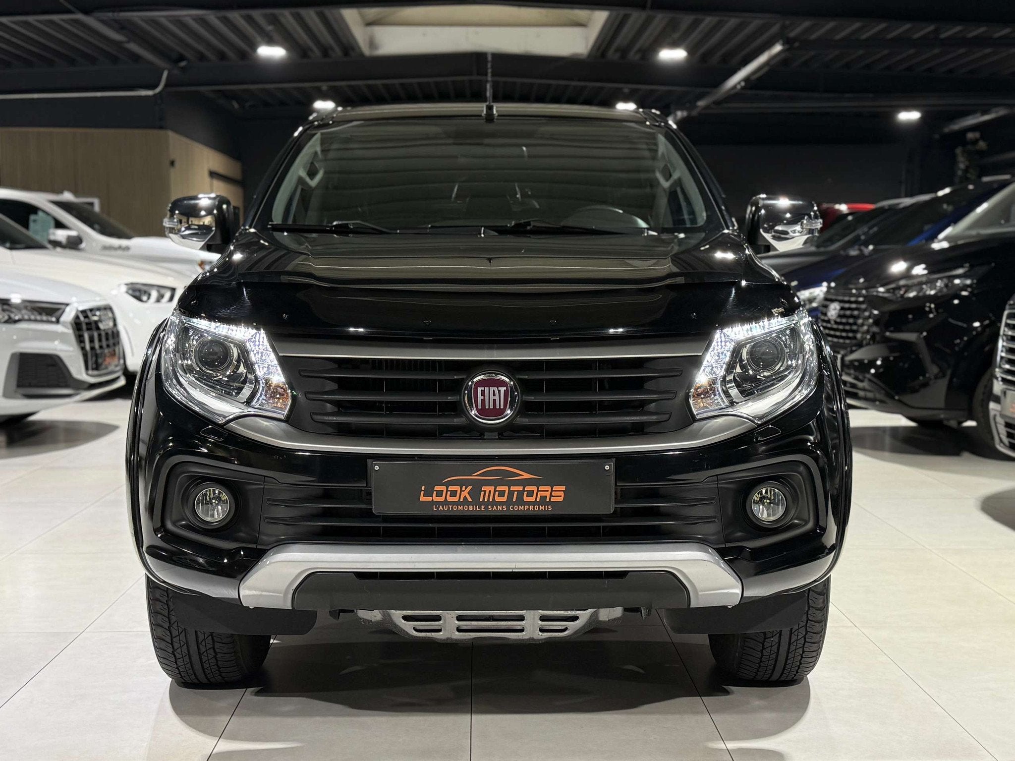 Fiat Fullback 2.4 D 4WD LX S AUTOMATIQUE GPS CAMERA CUIR FUL, Autos, Fiat, Cuir, 2442 cm³, Entreprise, Boîte manuelle