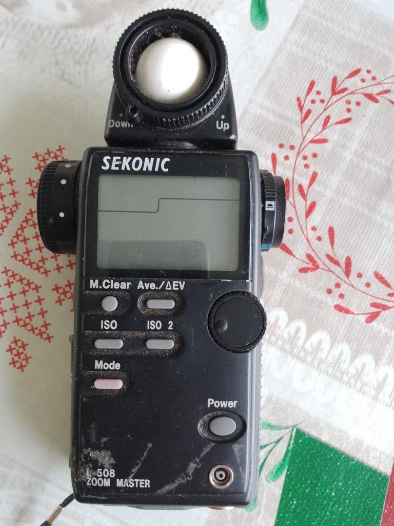 Sekonic, Ophalen