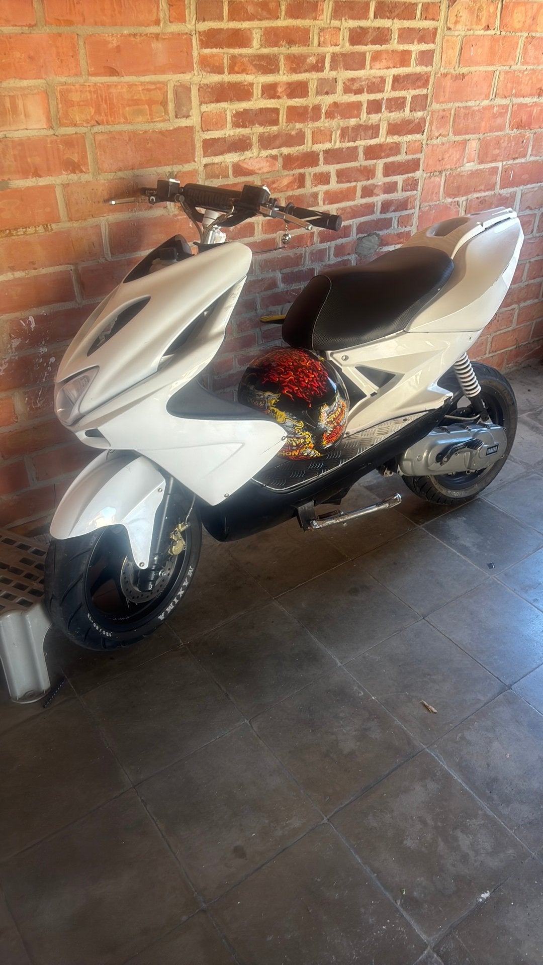 Aerox 70 cc, Aerox, Classe B (45 km/h), Enlèvement, Utilisé