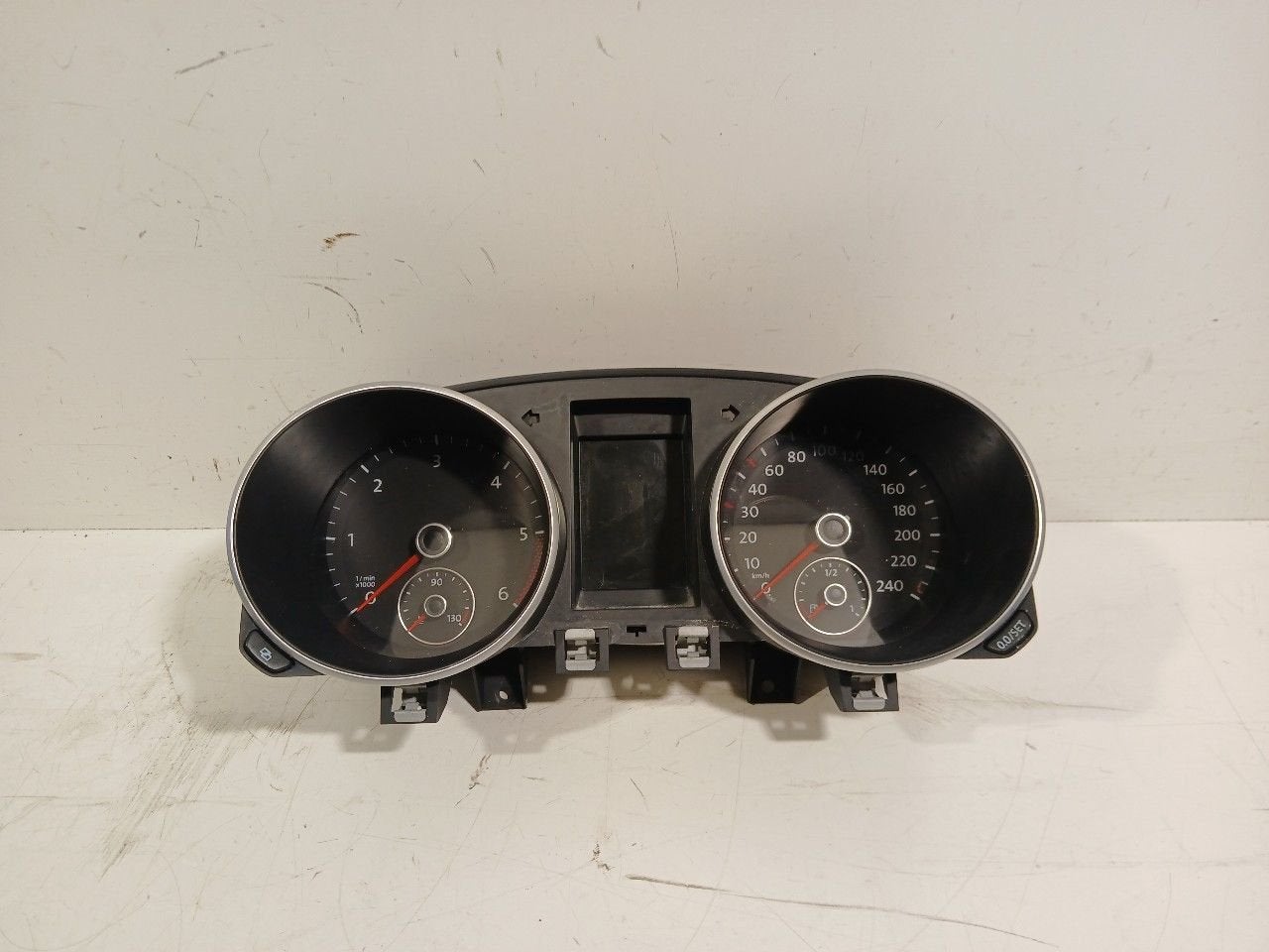 Cockpit Volkswagen Golf, Onderdelen@venauto.nl, Van der Ven Autorecycling B.V., Ettenseweg 76, 4706 PB Roosendaal, The Netherlands