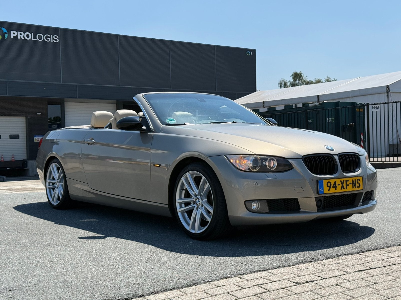 BMW 325i Cabrio Automaat NAP APK Nieuwe Injectoren 11 Cruise, Autos, BMW, Cuir, Achat, Beige, Cabriolet