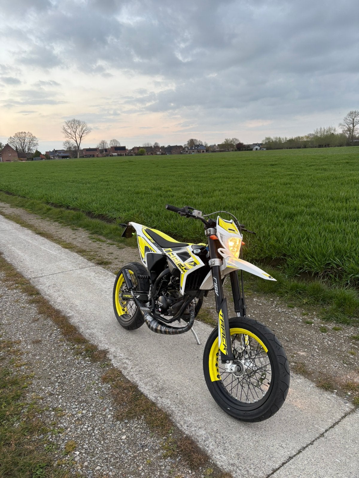 Beta rr50 track, Enlèvement ou Envoi, Comme neuf