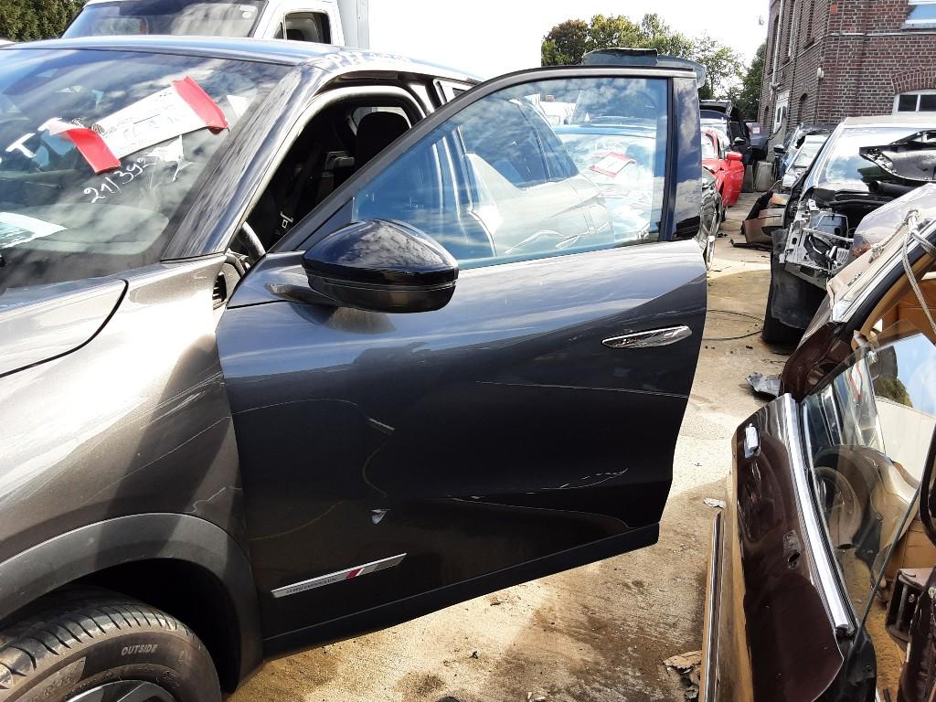 PORTIER LINKS VOOR DS DS 3 / Crossback (UC / UJ / UR), Gebruikt, Rue de l'Espoir 34 34
4030  GRIVEGNÉE, BE, Info@Collignon.be
