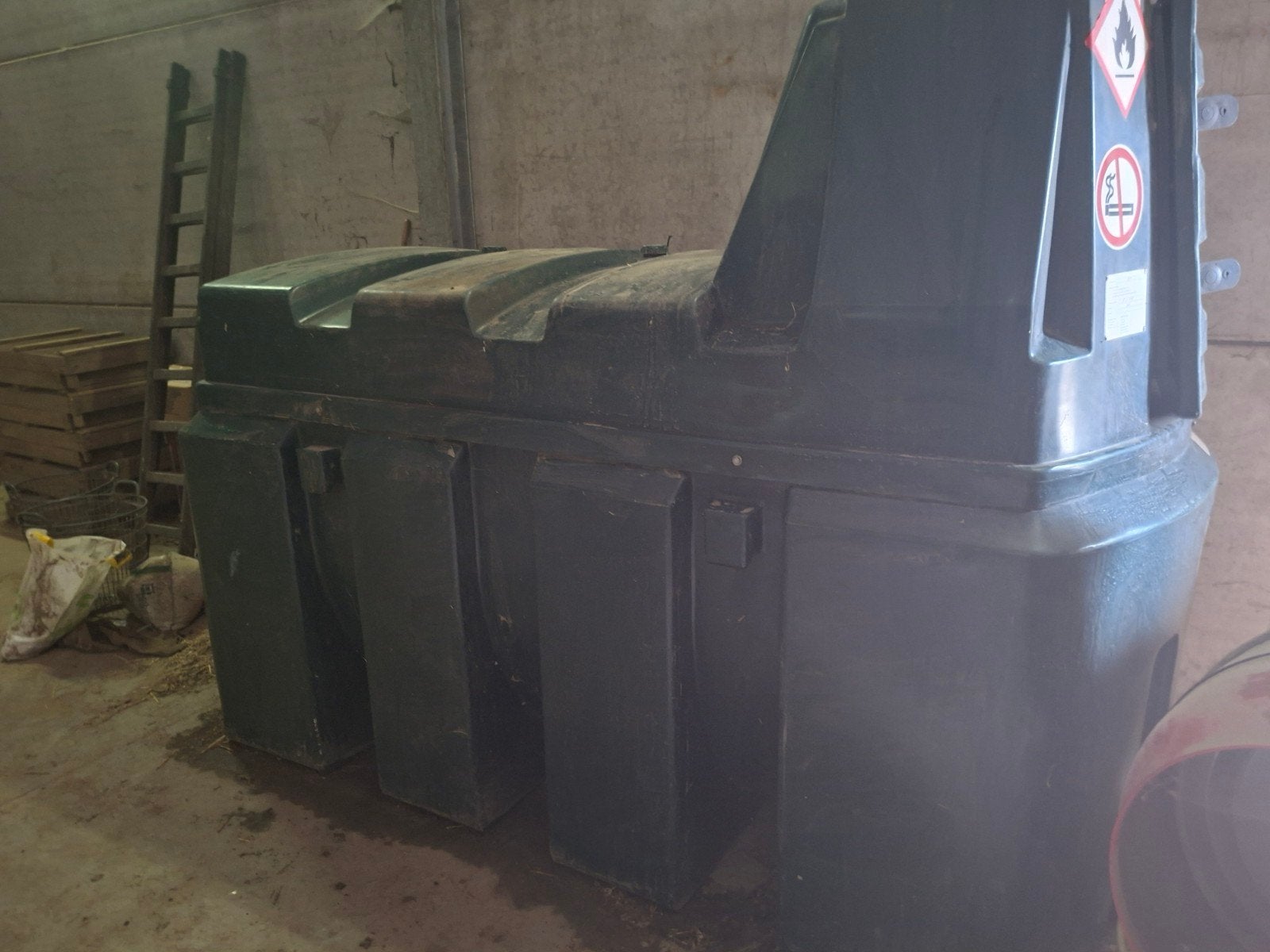 mazouttank  met pomp 2500 liter, Enlèvement, Utilisé