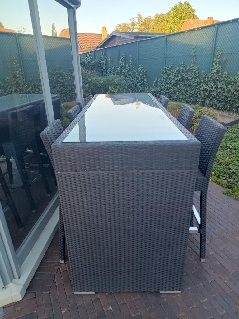 Hoge terrastafel en zes bijhorende stoelen, Enlèvement, Comme neuf, Autres couleurs, Synthétique