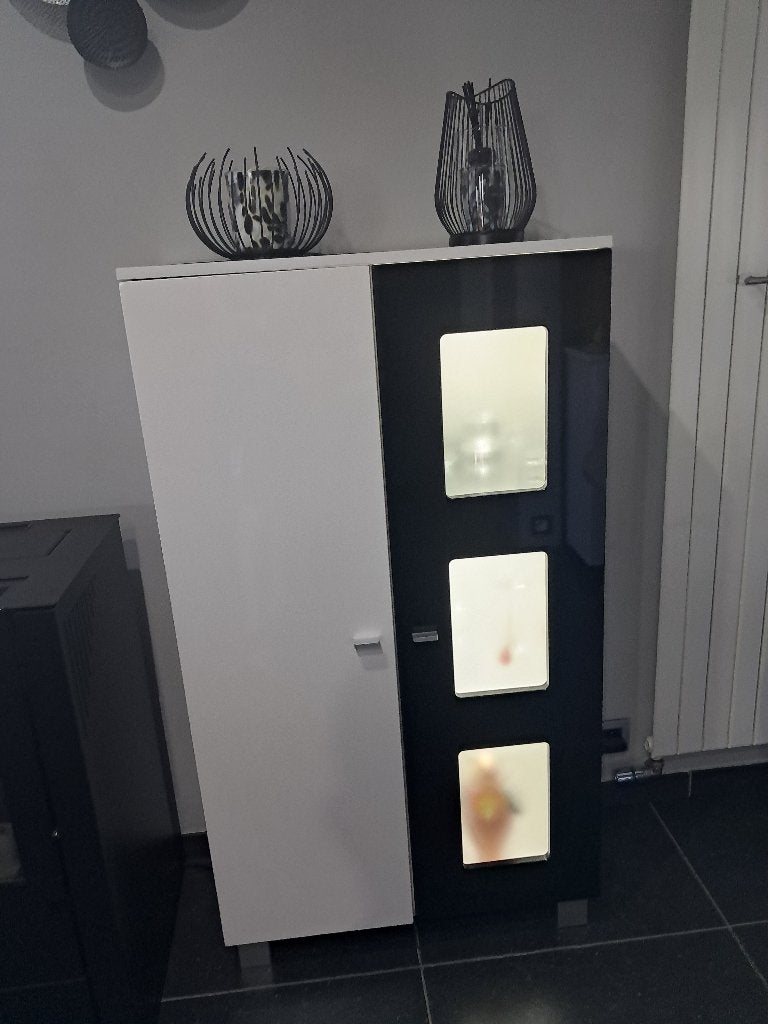 Meuble bar, Enlèvement