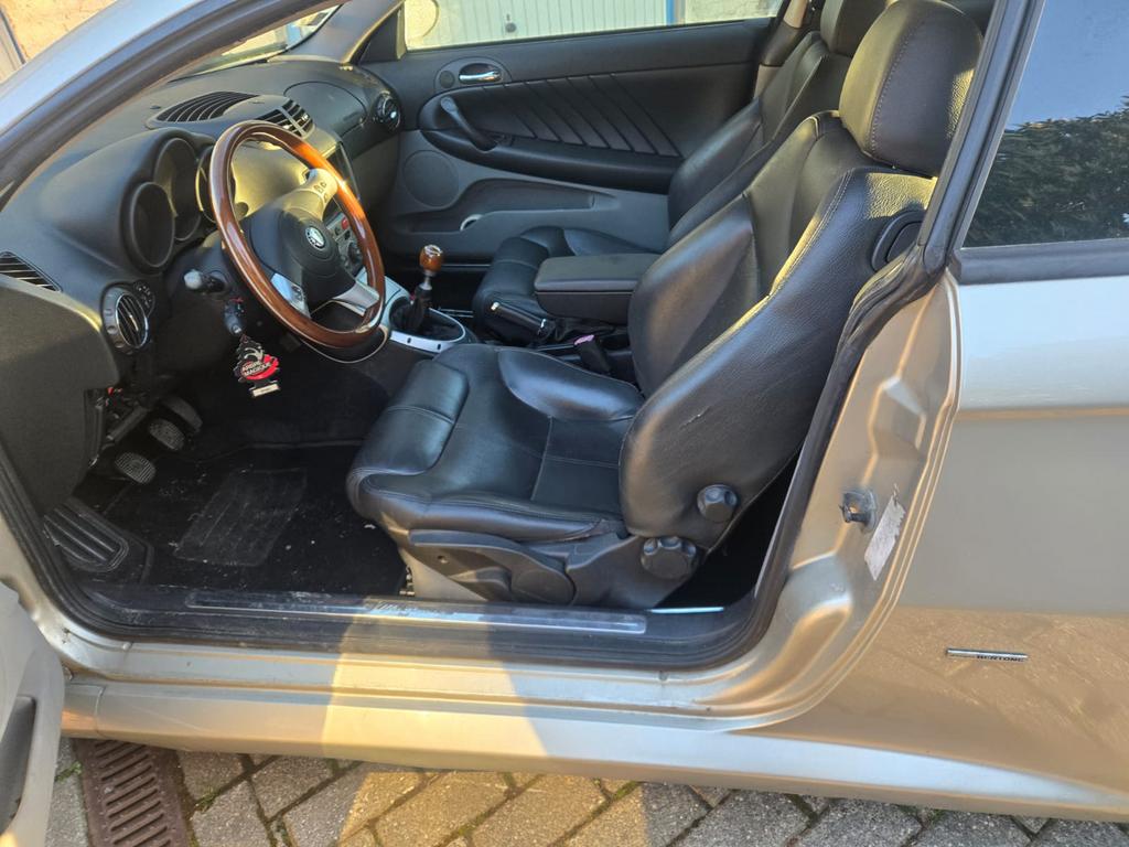 Piéces alfa gt a vendre plusieur voiture, Ophalen of Verzenden