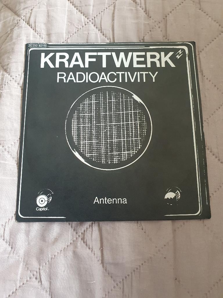 S - Kraftwerk ‎– Radioactivity - 1976, 7 inch, Single, Ophalen of Verzenden, Pop