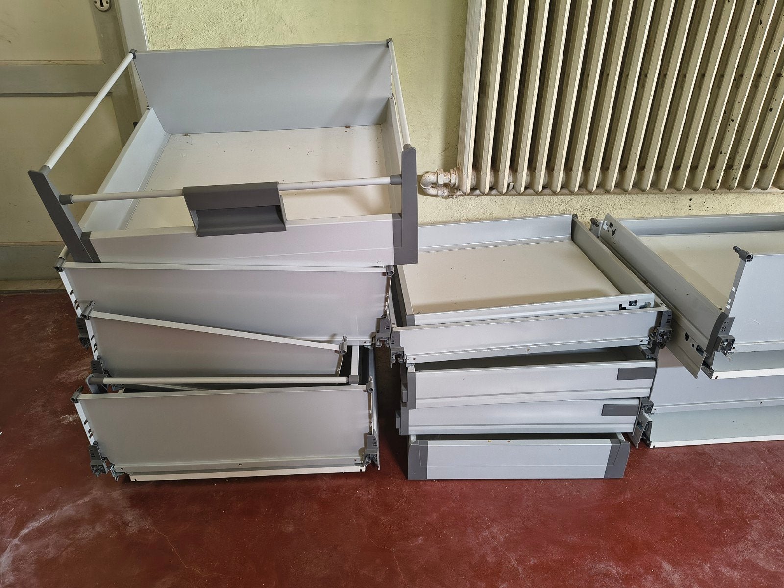 Blum (tandembox) schuiven en scharnieren, Doe-het-zelf en Bouw, Ophalen