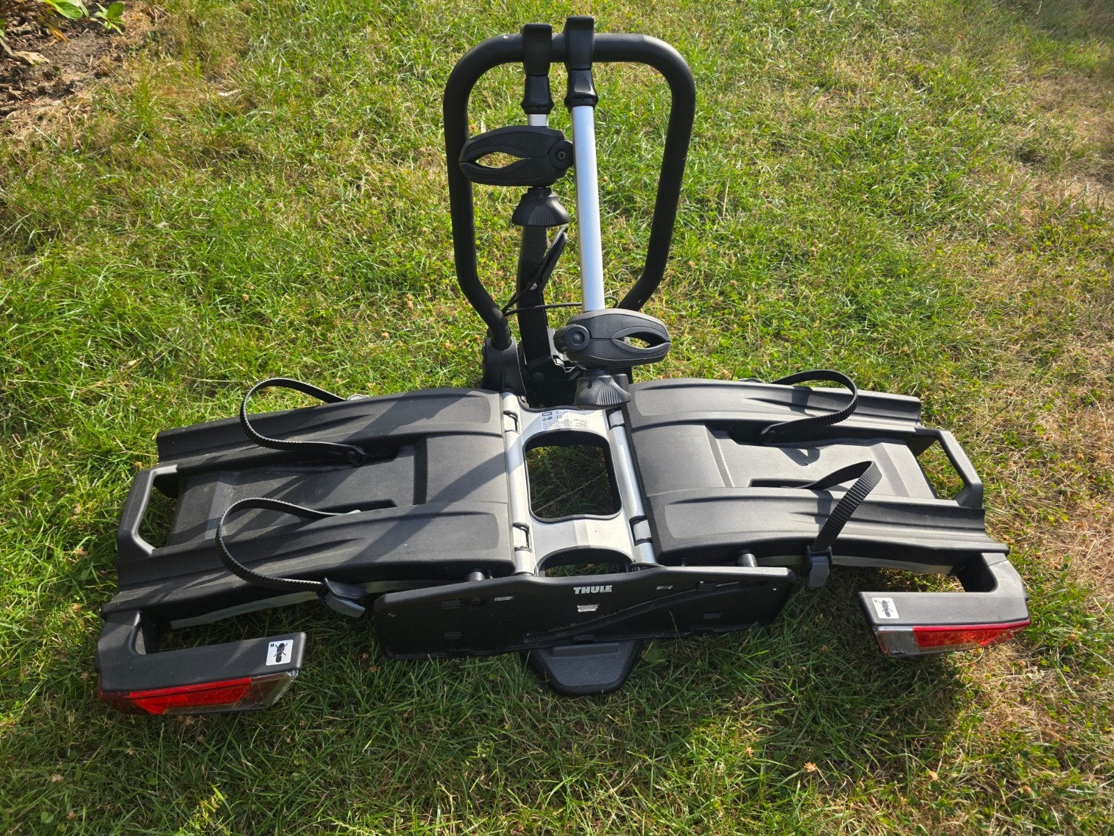 Thule easy fold XT 933 (slechts 2x gebruikt) + oprijplank, Ophalen