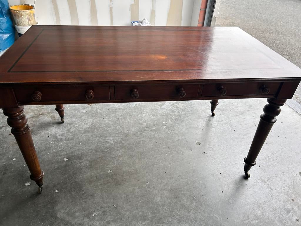 Bureau, Enlèvement