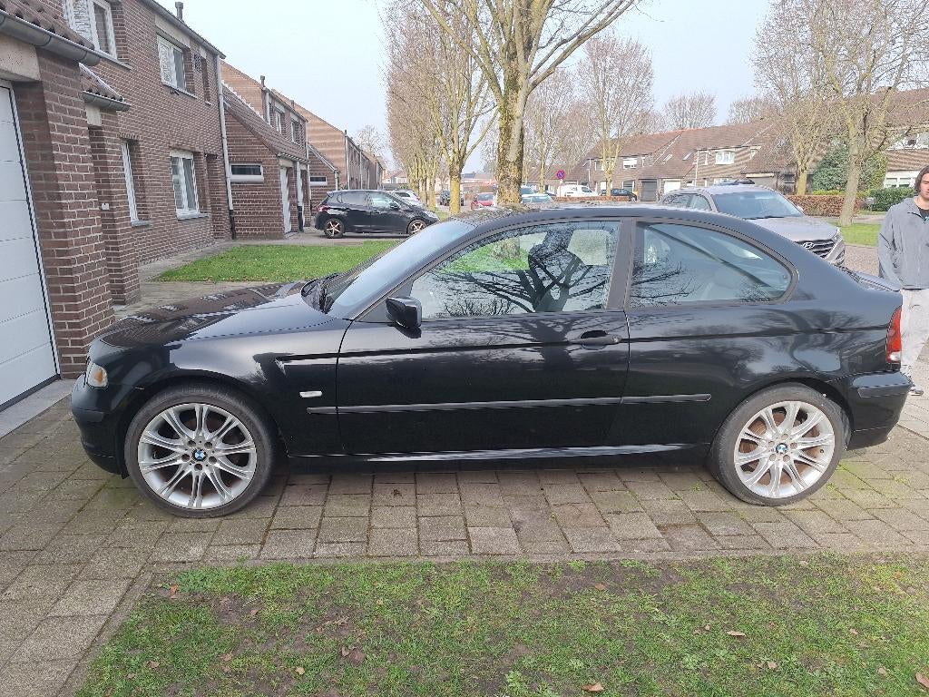 Bmw 316i compact, Auto's, Zwart, 4 cilinders, Zwart, Handgeschakeld