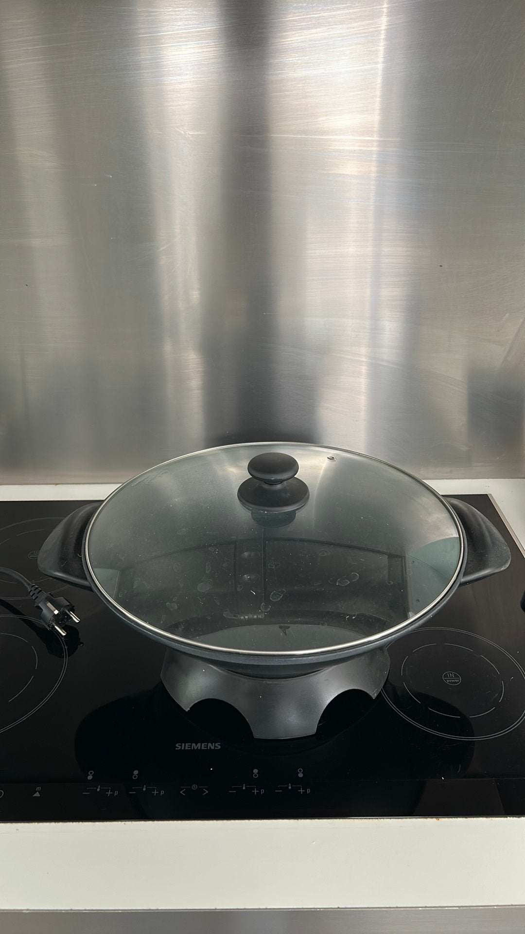 Wok Domo électrique 5l neuf, Electroménager, Enlèvement, Comme neuf, Électrique