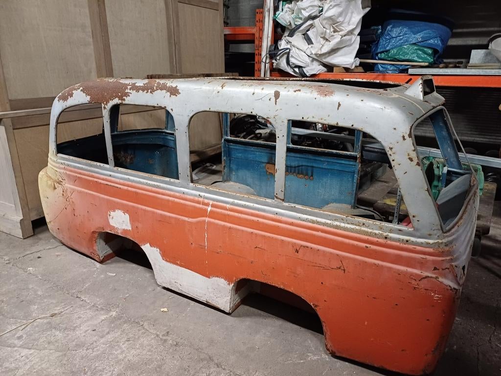 Bus van autopede, Enlèvement