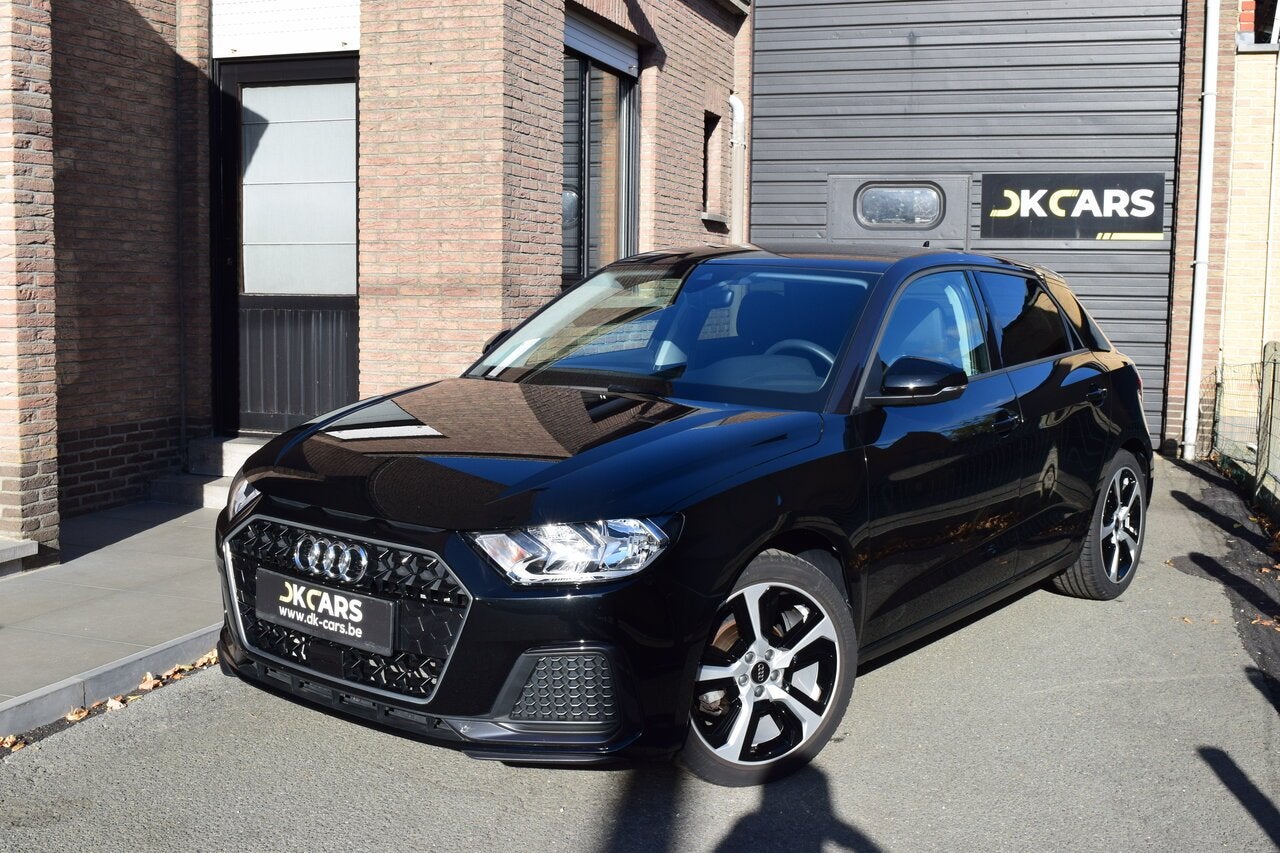 Audi, A1, Sportback 25 TFSI Sport Edition S - CR-CONTR / AP, Auto's, https://public.car-pass.be/vhr/b29d4283-1d6f-40c0-85f8-2ed07257927f