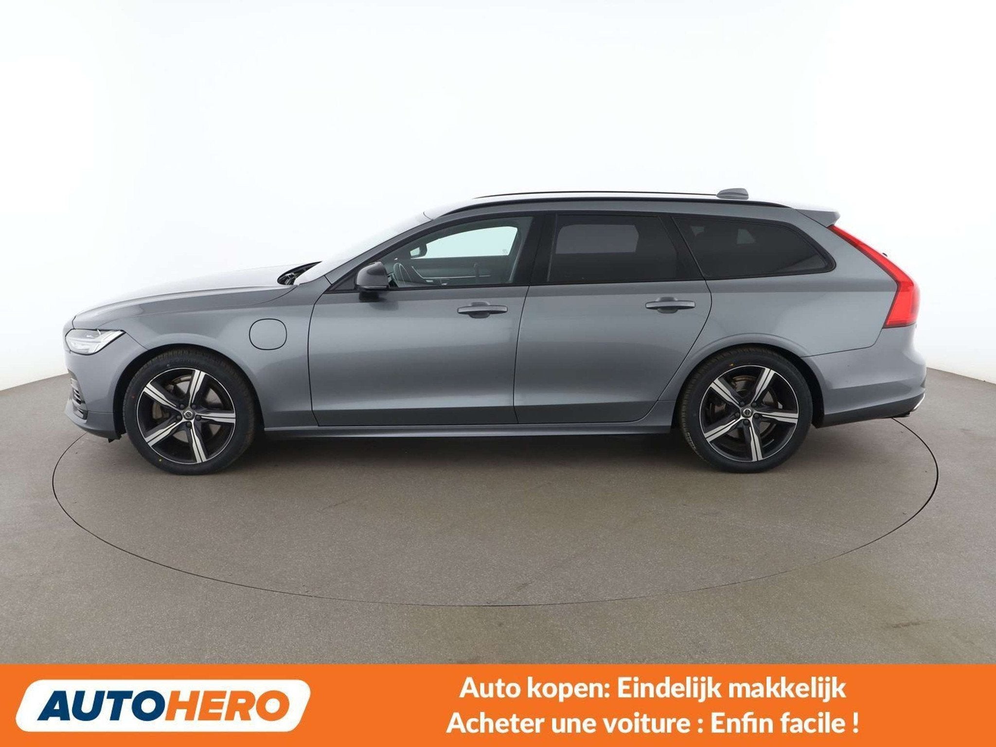 Volvo V90 2.0 T8 Plug-in Hybrid R-Design AWD (bj 2020), Auto's, Automaat, 1969 cc, Leder, Hybride Elektrisch/Benzine
