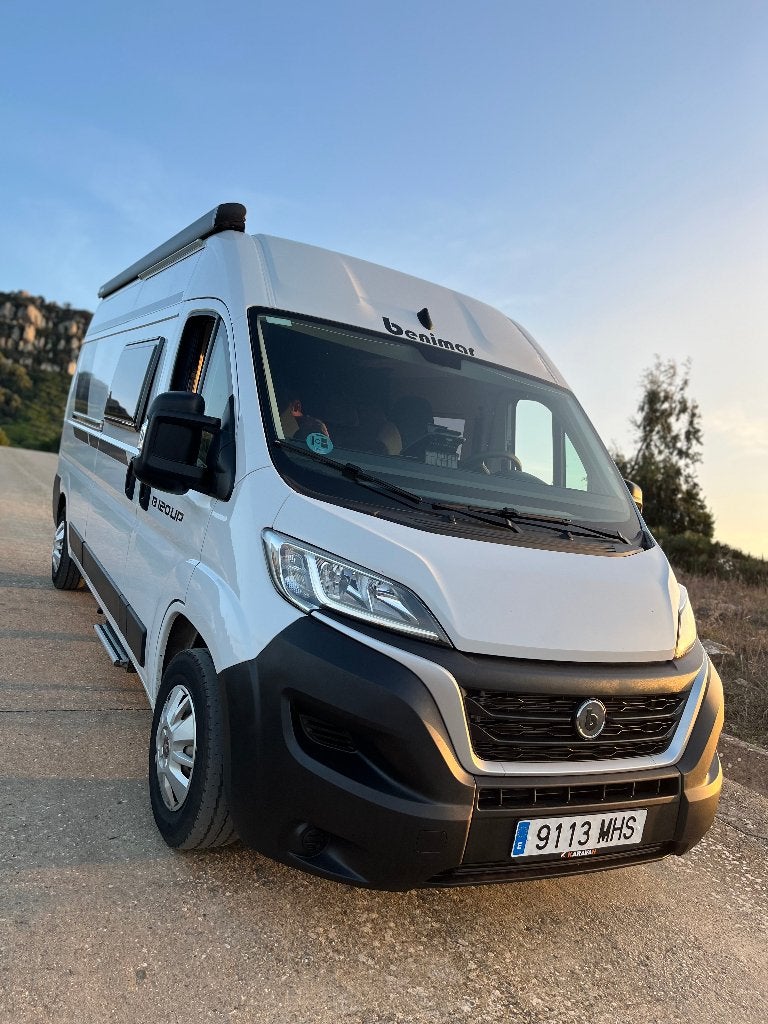 Benivan B120 UP 2023 - 140pk - 4 slaapplaatsen - FULL OPTION, Jusqu'à 4, 5 à 6 mètres, Fiat, Boîte manuelle