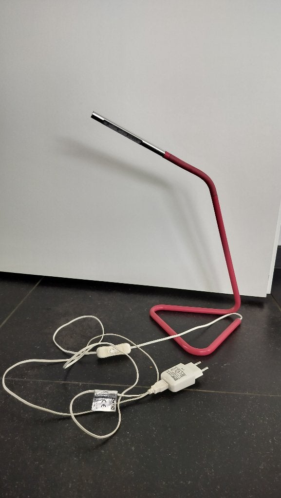 Lampe rose de bureau IKEA, Enlèvement, Comme neuf